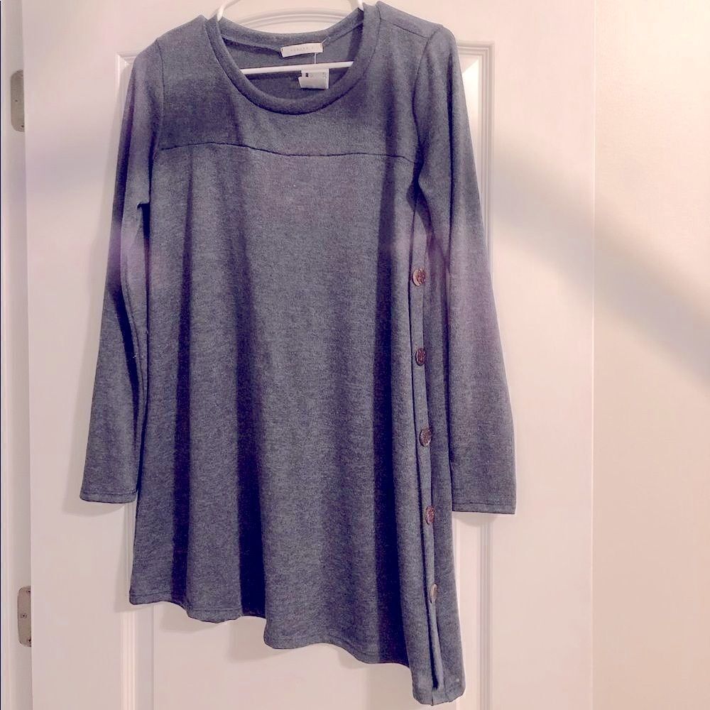New Reborn J Side button detail tunic